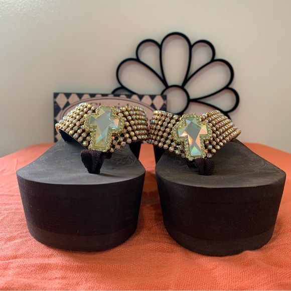 Justin Ladies Platform Flip Flop Sandals - Picture 5 of 14